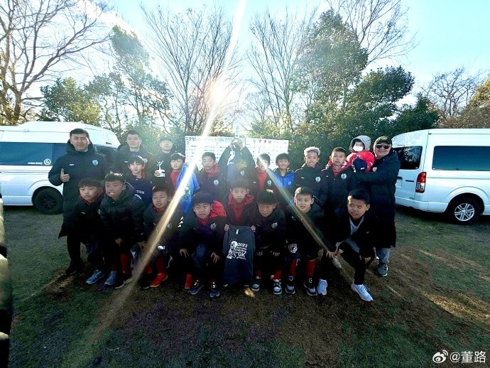  8戰(zhàn)全勝奪日本杯賽冠軍！中國足球小將發(fā)布感謝信