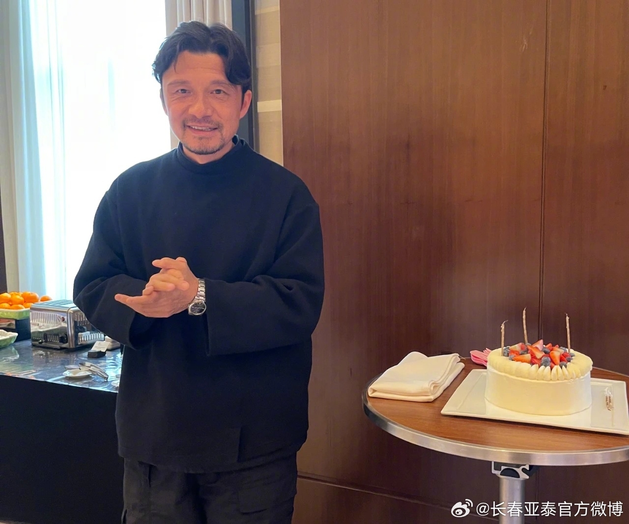  謝指導(dǎo)生日快樂(lè)！