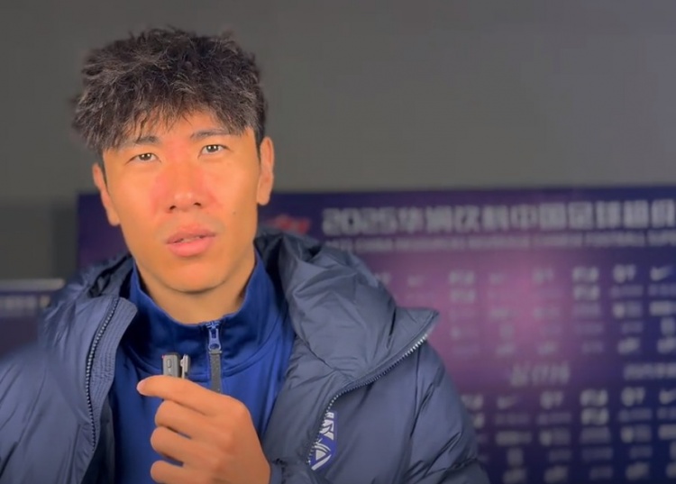  劉奕鳴：今年新援很多還需要磨合期，保持狀態(tài)相信下一場能拿下