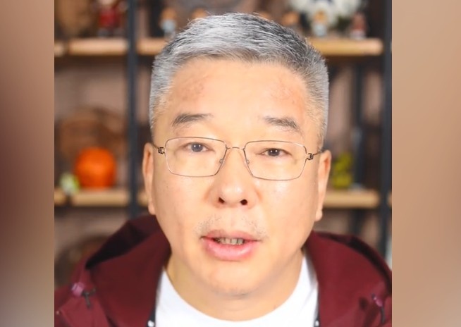  劉建宏談如何使用塞鳥：他滿足國(guó)足前腰要求，但不能讓他陷入群狼