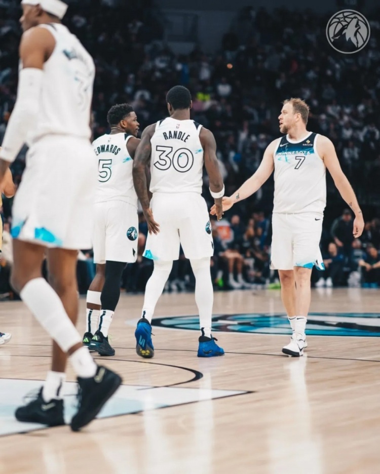  拿0分的NBA首發(fā)，所有人都為他叫好