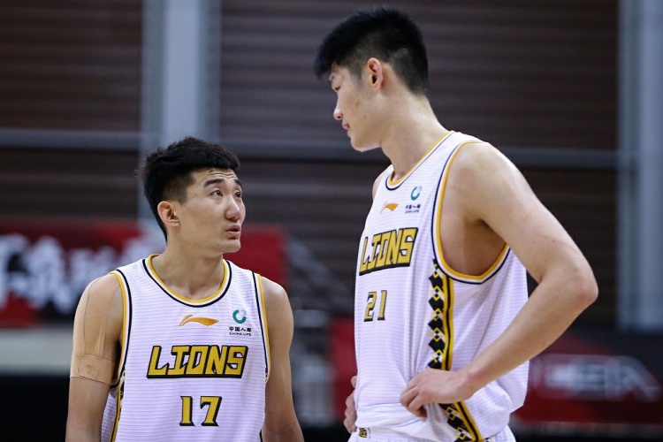  本賽季主場金身告破！張寧上籃絕殺 廣廈12連勝&主場19連勝遭終結(jié)