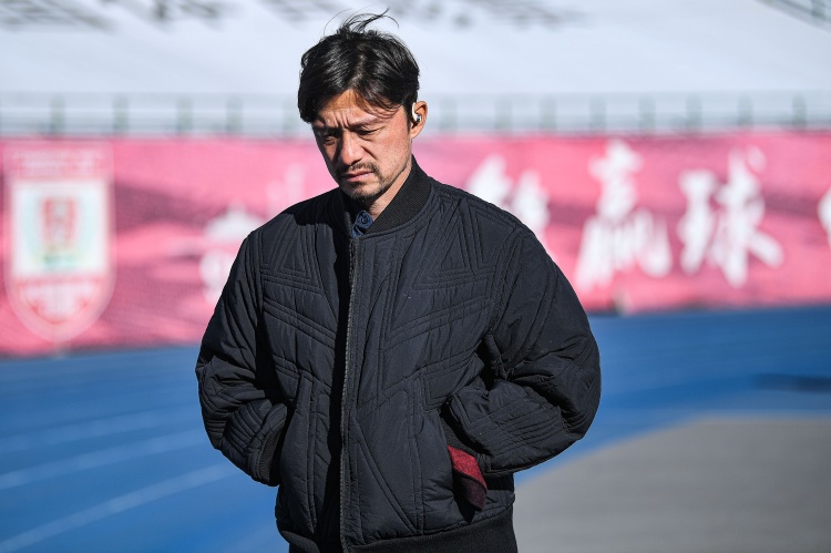  兩隊(duì)均三連敗開局！足球報(bào)談亞泰vs三鎮(zhèn)：亞泰力爭(zhēng)打好第一個(gè)主場(chǎng)